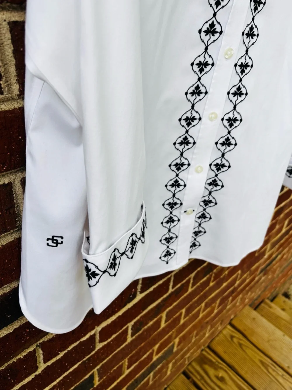 Chicos Size 3 Button down wrinkle free white shirt black embroidery 16 plus BOHO - Picture 3 of 6